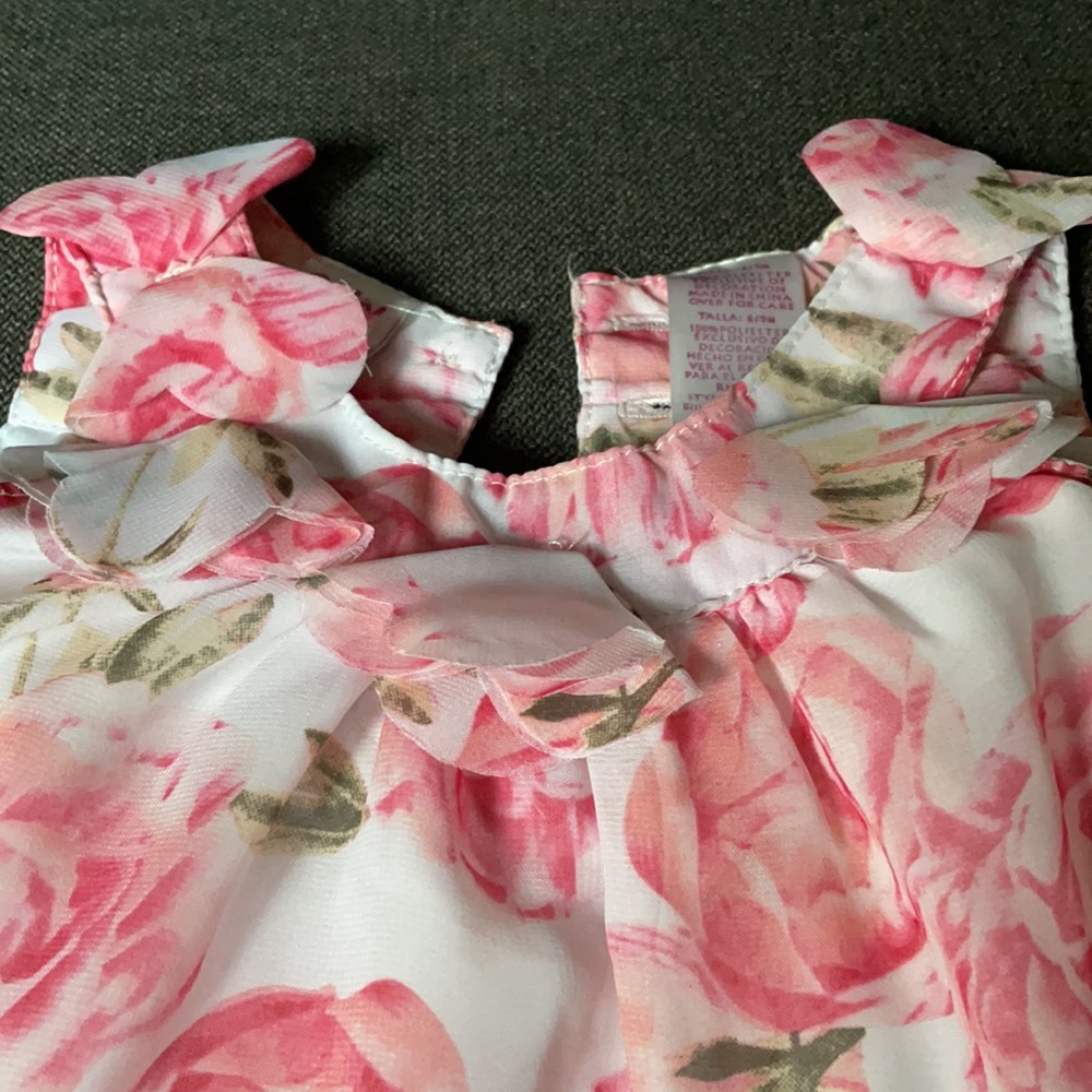 Romper - flowers 6/9m - Picture 2 of 7